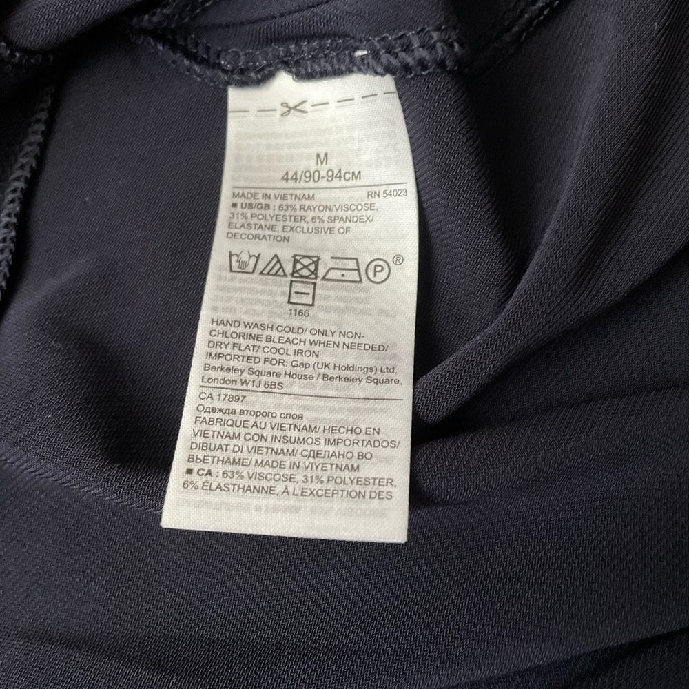 NWT Banana Republic Navy Babydoll Peplum Tank Top (size M) - Picture 3 of 7